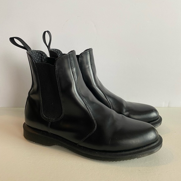 Dr. Martens Shoes - Dr. Martens Flora